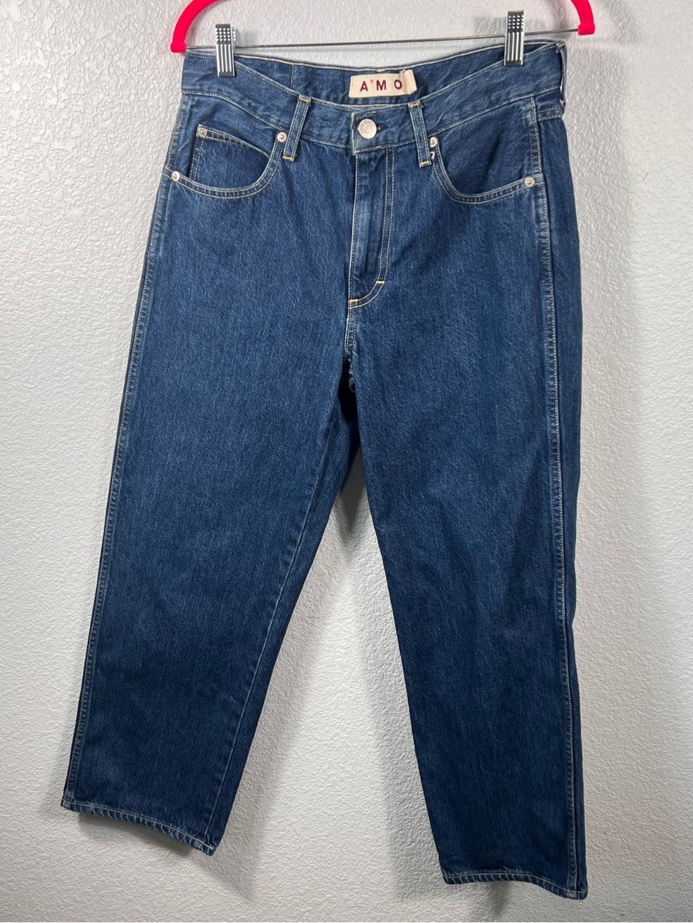 AMO - BILLIE JEANS Cropped Straight Leg Sz 27 Cotton in Stunner